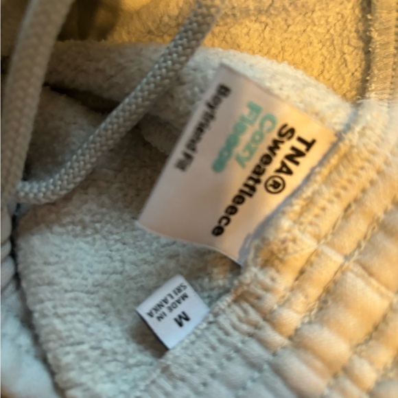 Aritzia light blue sweatpants - Picture 2 of 2